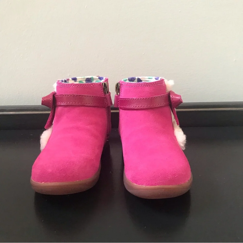 UGG Australia Libbie 1005151T Raspberry Suede, Bow Ankle Boots, Toddler Size 9.5